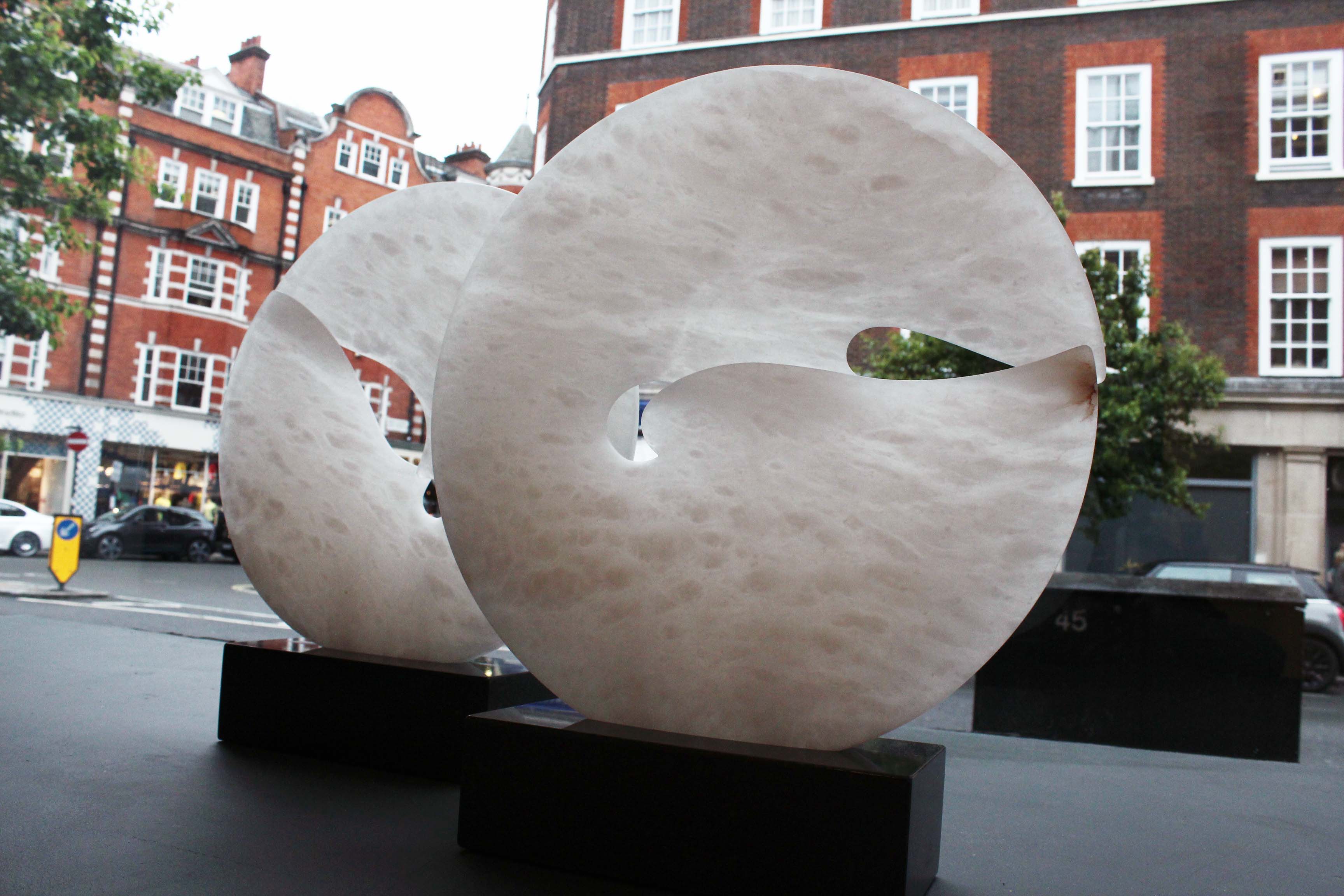 Jaggedart Gallery, London